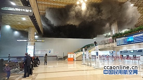韩国金浦机场突发大火冒黑烟，台湾赴韩航班被殃及