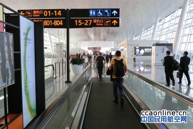 武汉天河机场单日客流突破6万人次，国内客流量恢复到去年同期九成