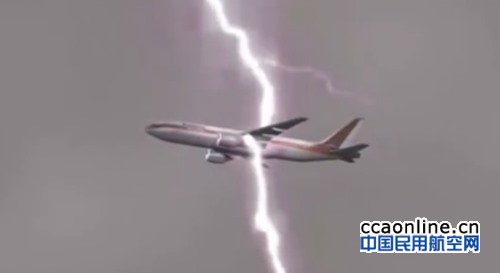 韩国客机飞行中遭雷击，公司：270名乘客毫无震感