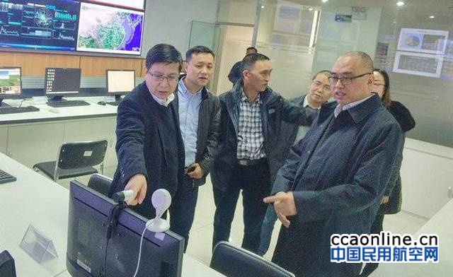 民航飞行学院副校长唐庆如赴航广卫星网络公司考察
