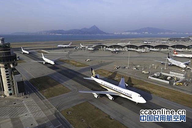 香港机场前11月旅客吞吐量6650万，货运量448万吨