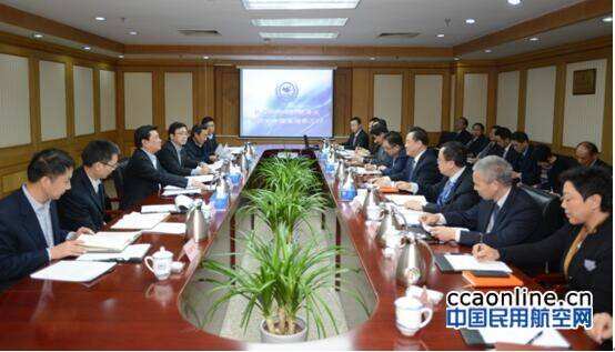 民航局局長馮正霖到中國航協考察調研