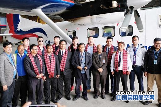 中国航空工业2架运12E飞机成功转场尼泊尔