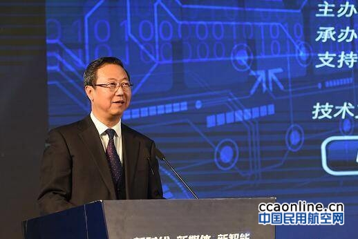 中航信董事长崔志雄建议：建立国家级旅客出行信息服务平台