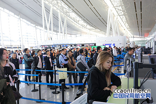 湖南机场集团累计完成旅客吞吐量318.2万人次