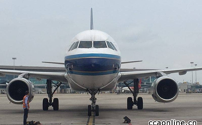 重庆航空机队规模增至21架，一月之内迎第2架飞机