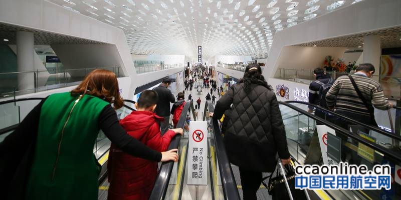 春运以来最高峰：深圳机场日进出港旅客达15.63万人次