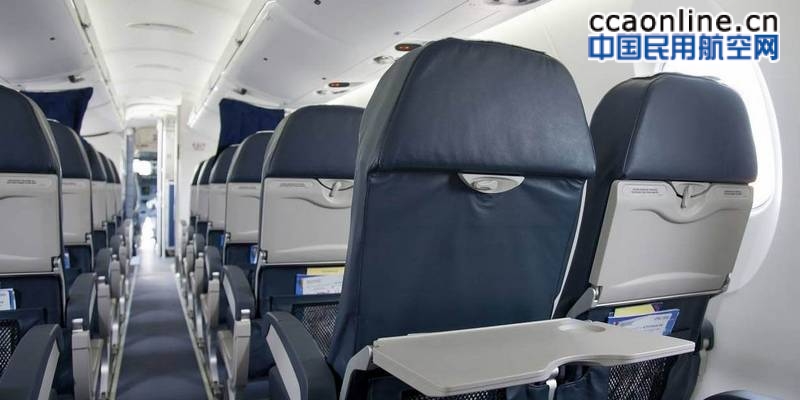 坐飞机或被“监视”？航班座椅上的摄像头引争议