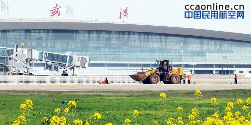 武汉机场已恢复八条国际货运航线，向世界出口8000万余只口罩
