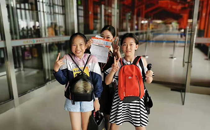 三亚机场开通暑运无陪儿童延伸服务