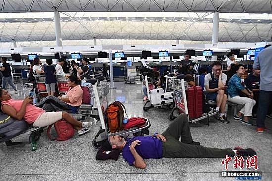 香港机管局：禁止任何人非法干扰机场正常使用