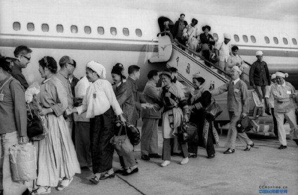壯麗70年，東航云南張氏父子三代民航人堅(jiān)守初心
