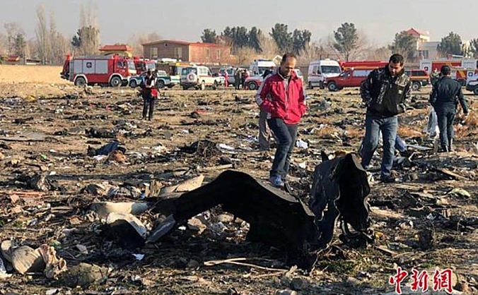 乌克兰航空坠机事故遇难者身份陆续公布，遇难乘客中有15名儿童