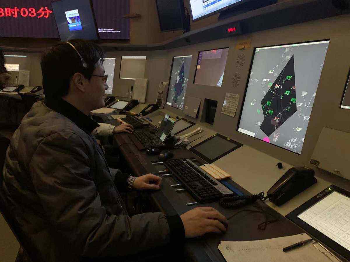 西北空管局為突發疾病旅客搭建空中綠色通道