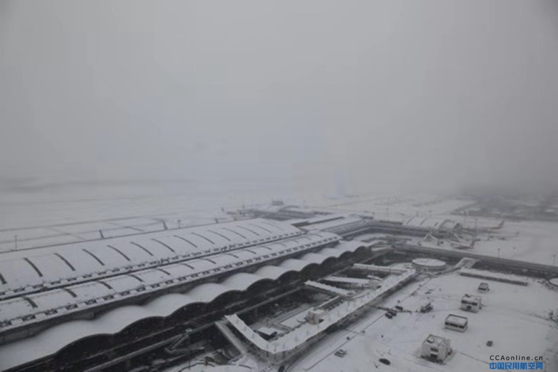 北京两场迎中雪，已启动定点除冰模式