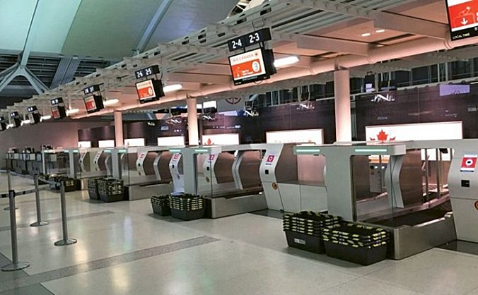 洛杉矶国际机场推出旅客行李自检系统