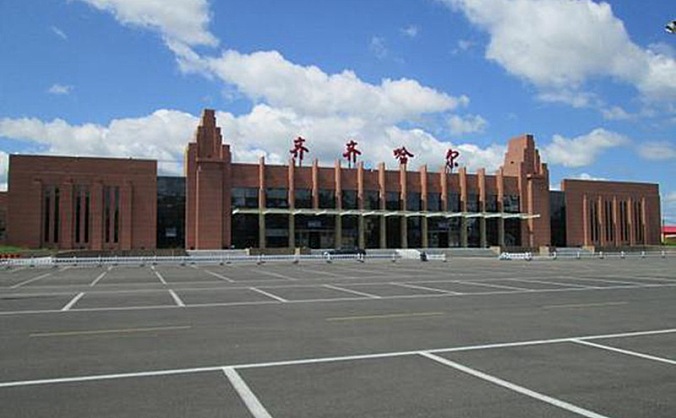 齐齐哈尔机场改扩建后将成为全国首个军民合用双跑道枢纽机场