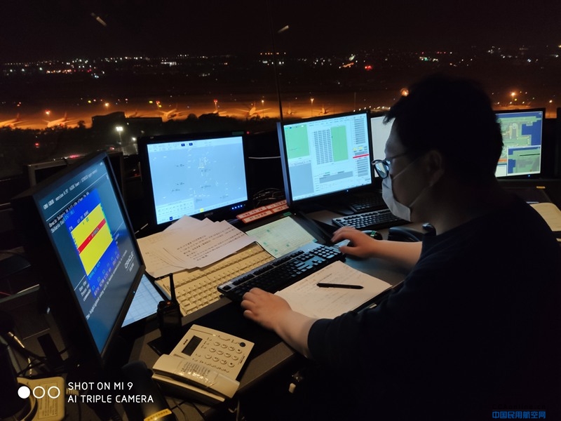 华北空管局自主完成首都机场高级场面引导控制系统升级，期间航班运行未受影响