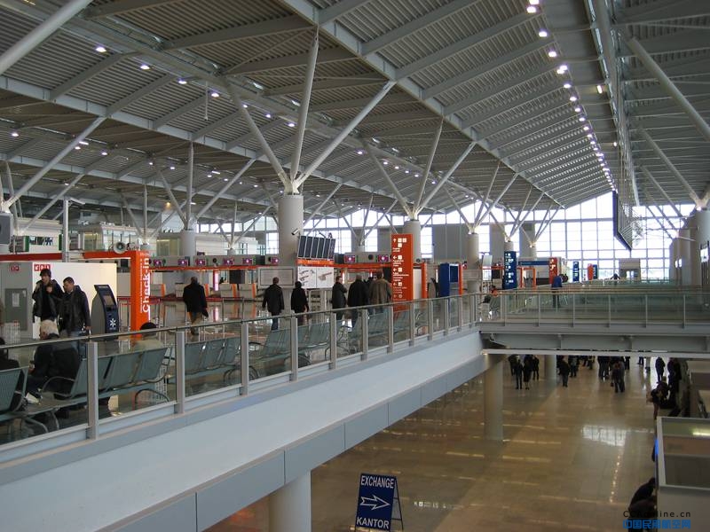 波兰机场2019年度接待4900万名游客，同比增长7%