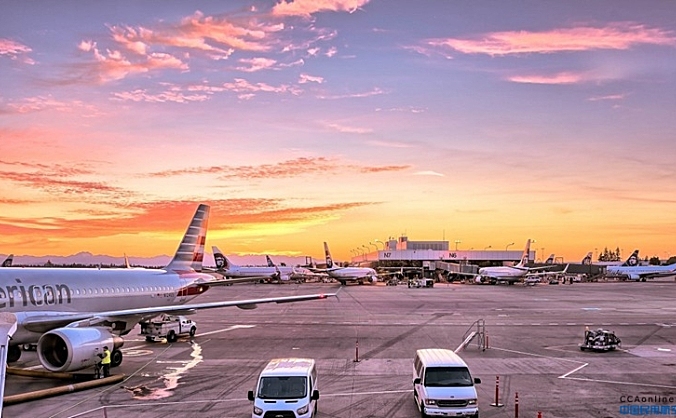 传美国拜登政府计划到2050年实现航空公司100%使用可再生燃料