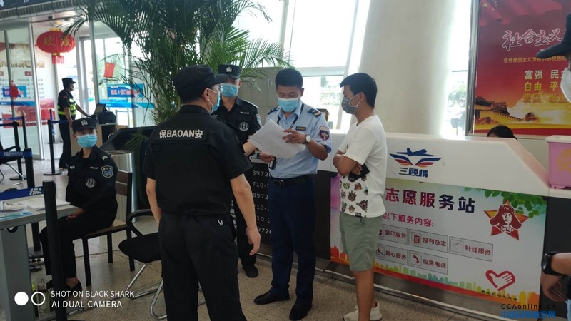 襄阳机场开展防疫演练，筑牢常态化防疫屏障
