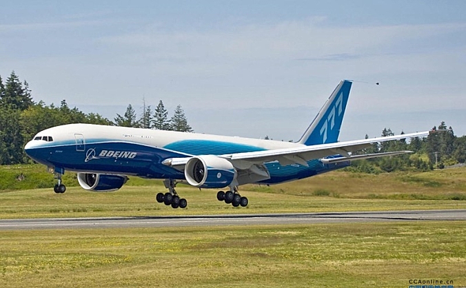 南航引进2架全新777全货机，为提升国际航空货运能力提供坚实保障