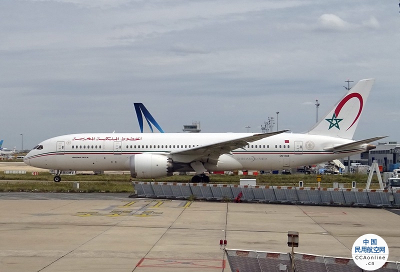 法国奥利机场重新开放，开放首日共有70架次进出港航班
