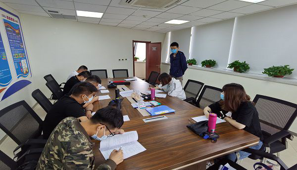 宁夏空管分局塔台管制室圆满完成管制员执照注册考试