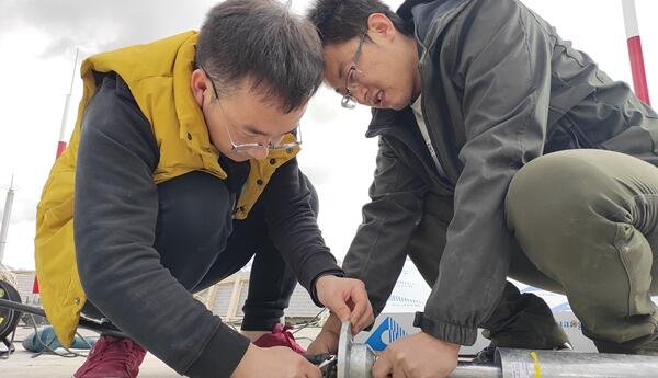 民航甘肃空管分局赴格萨尔机场改善通导保障质量侧记