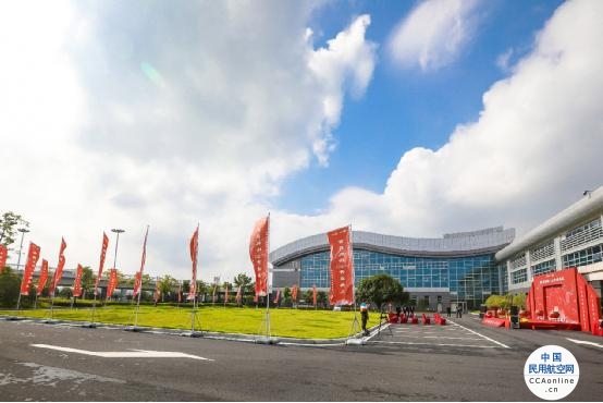 南昌机场FBO揭牌成立，江西迎来商务航空发展新机遇