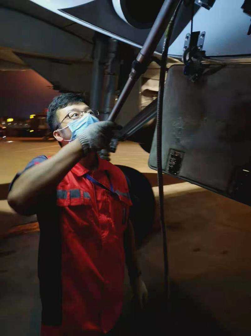 北部湾航空维修技术员韦武罕：慎易以避难，敬细以远大