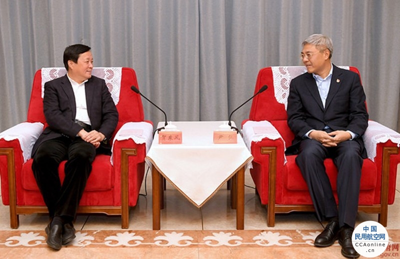 河南省省长与中国商飞董事长举行会谈
