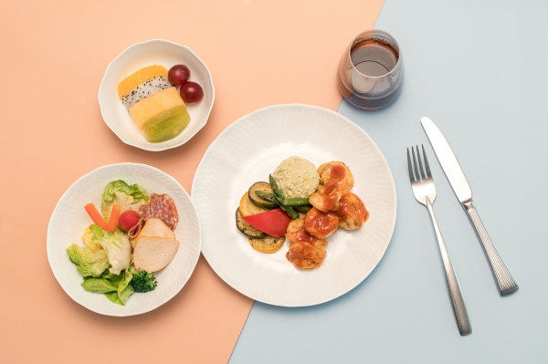 吉祥航空推出“吉享星厨”付费餐食服务