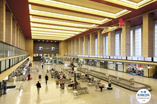 疫情导致柏林机场2月客流量创新低 不足去年同期7%