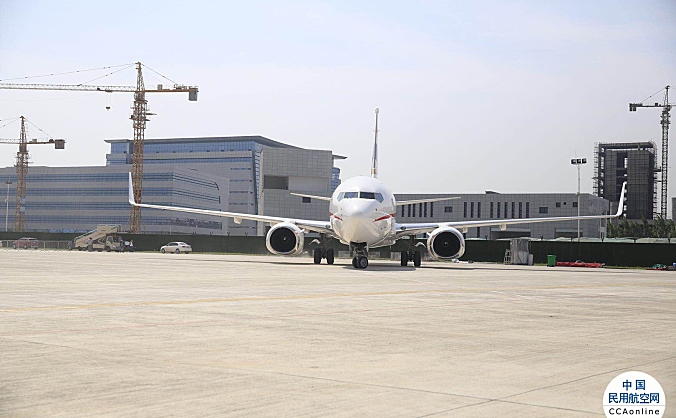 郑州打造国际性交通门户枢纽：实施郑州机场三期工程、适时启动郑州第二机场规划选址