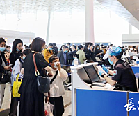 武汉机场“五一”期间预计运送旅客超47万人次，八项举措确保旅客出行安全