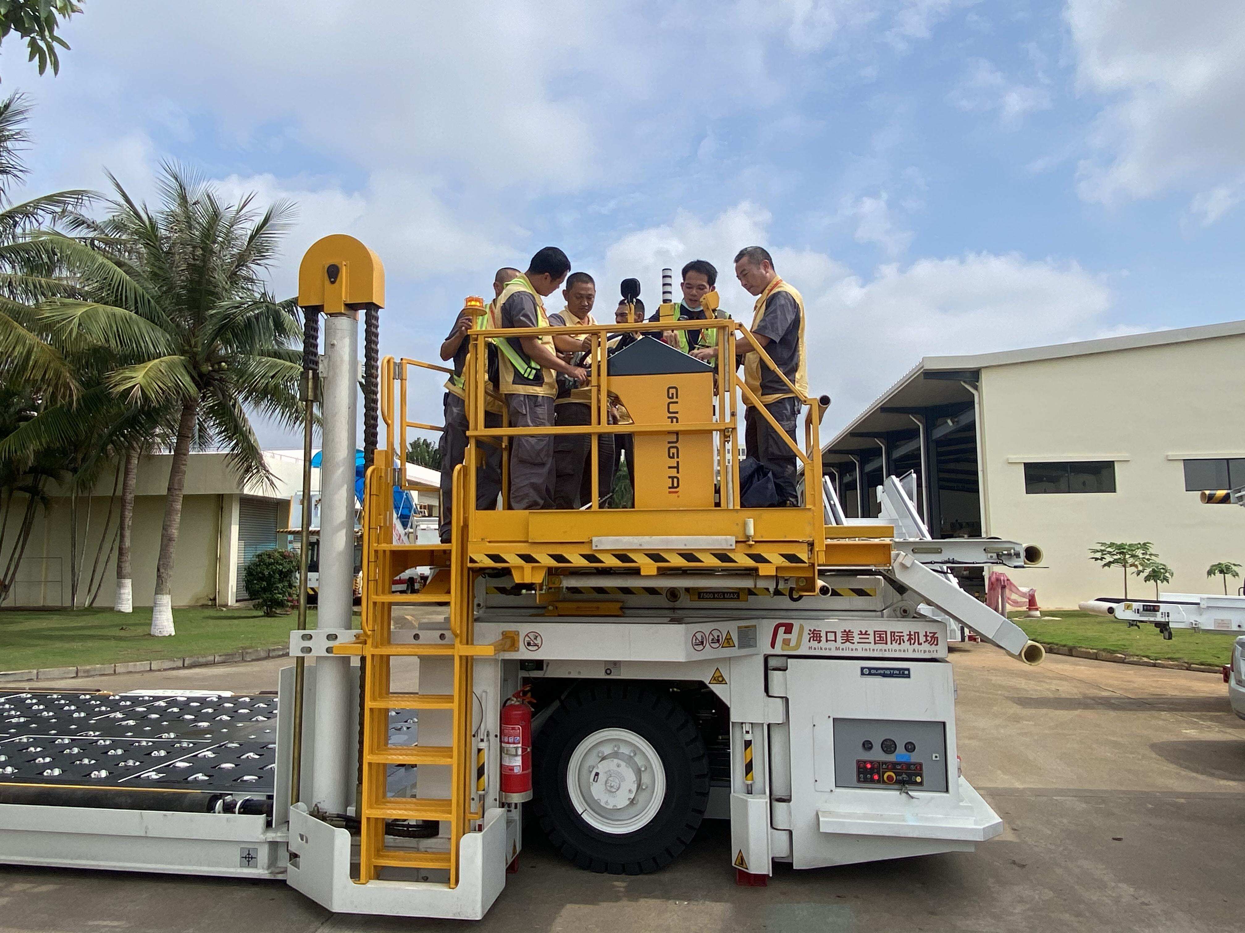 美兰机场运输服务部多措并举助力消博会顺利召开