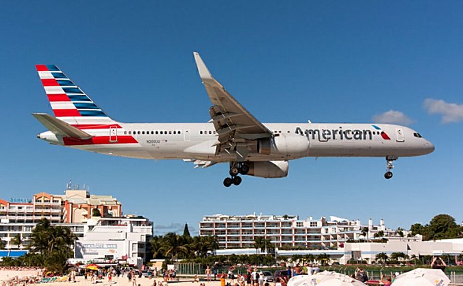 美国2021年航空客运量同比增超80%
