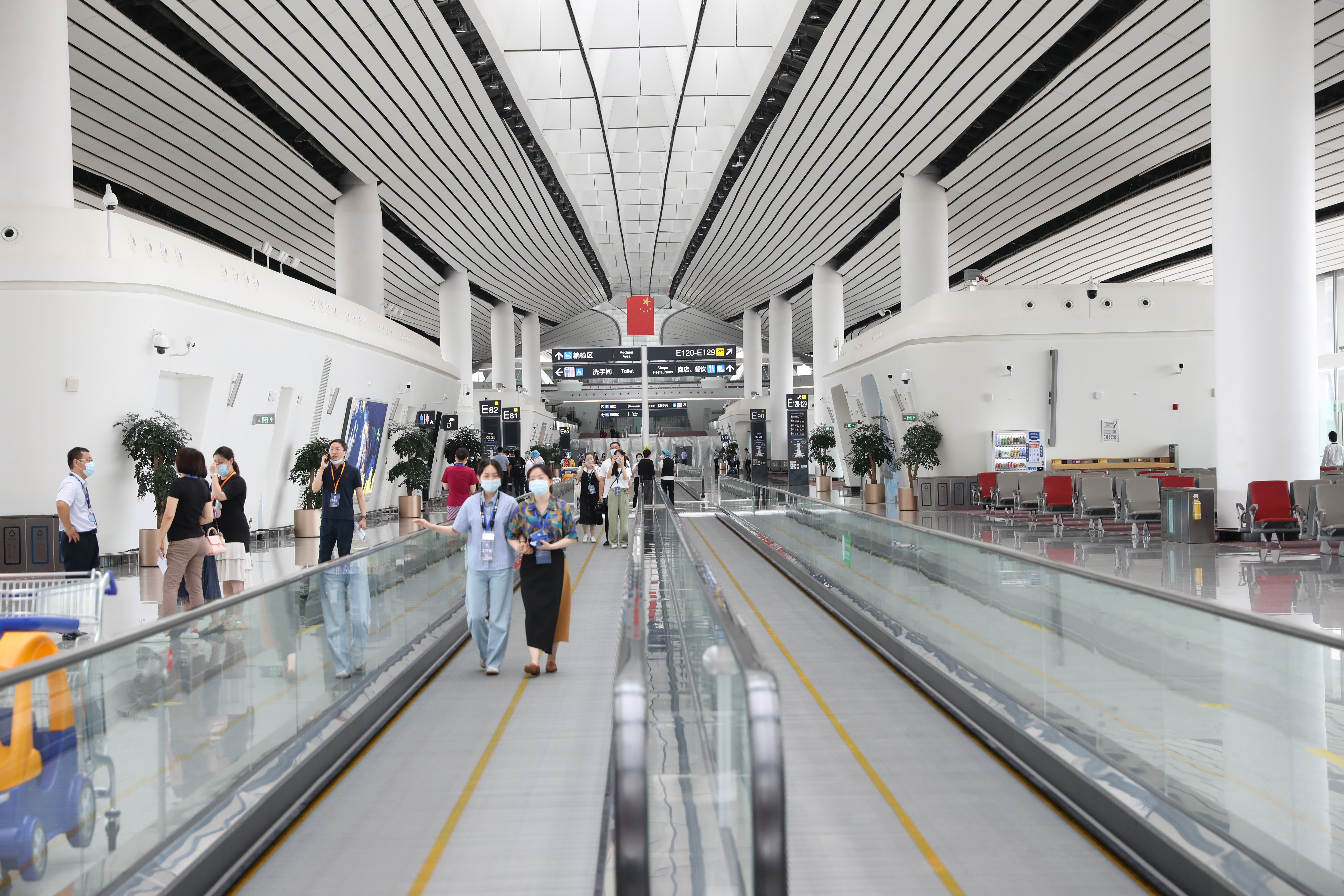 大兴机场航站楼E指廊将改用于保障国内航班