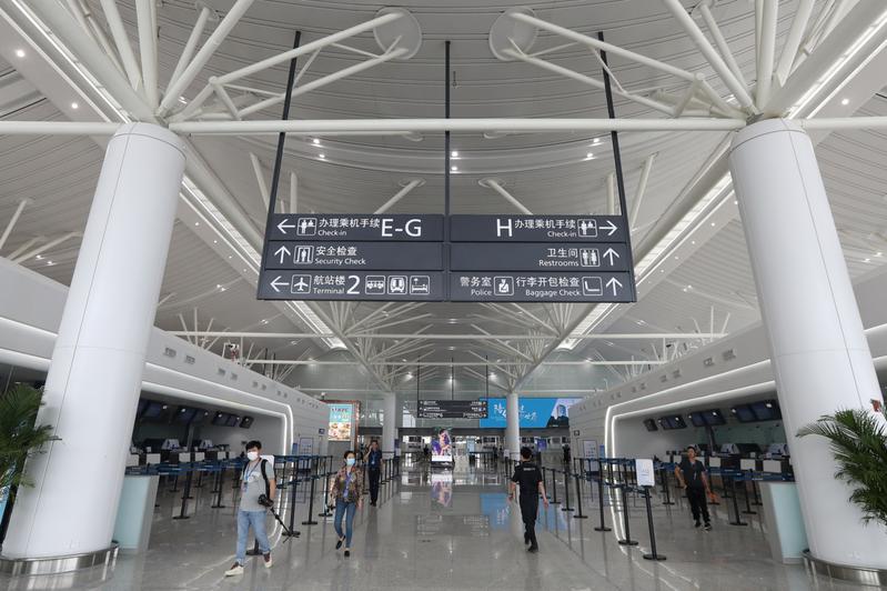 新华社评：南京禄口国际机场“破防”是一记响亮的警钟！