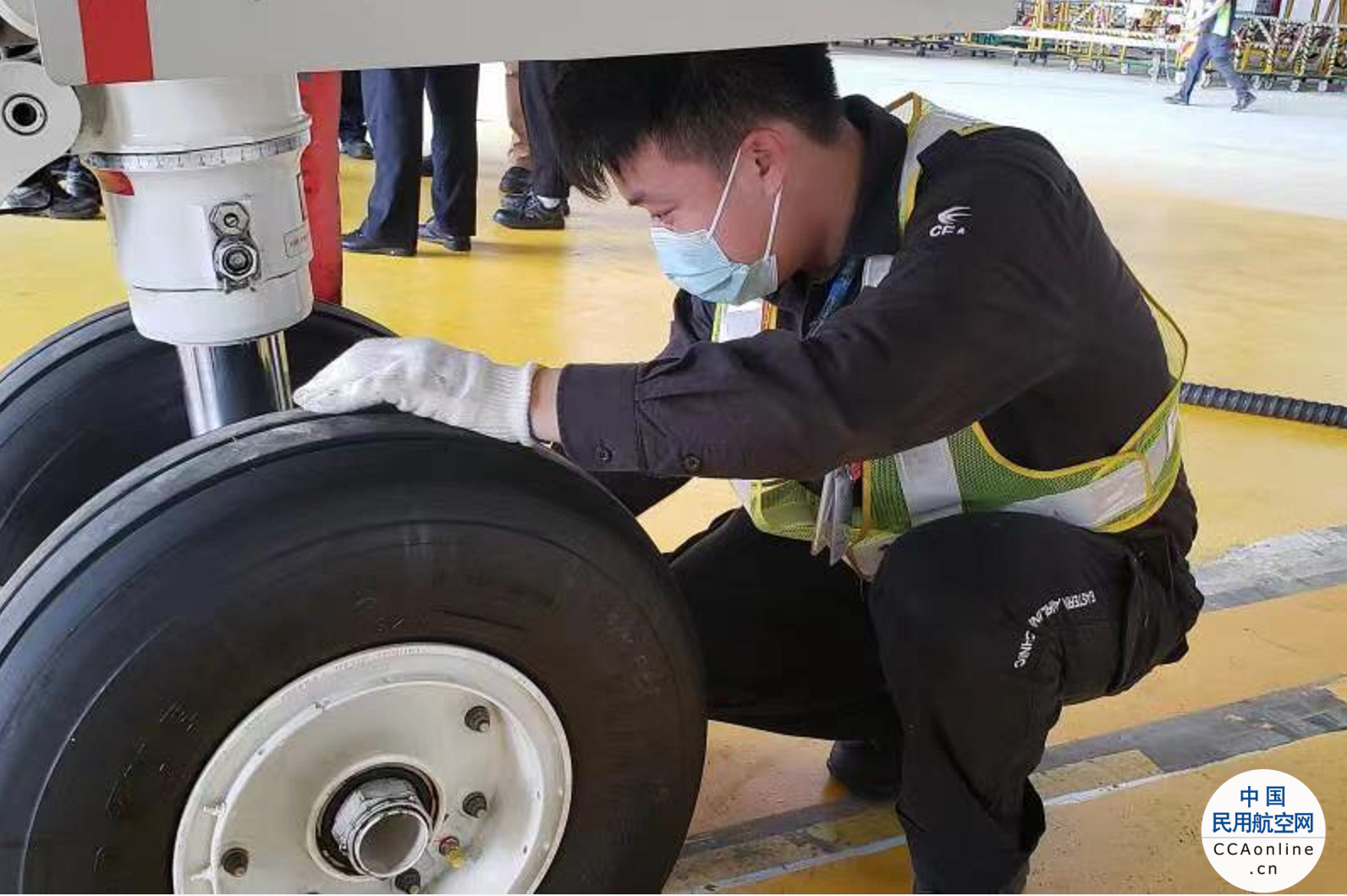 东航技术首次完成国产ARJ21-700飞机5A检工作