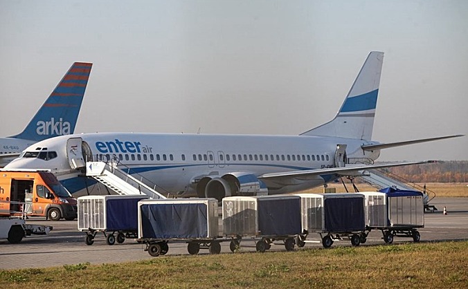 波兰一架客机迫降埃塞俄比亚 起飞前曾起火