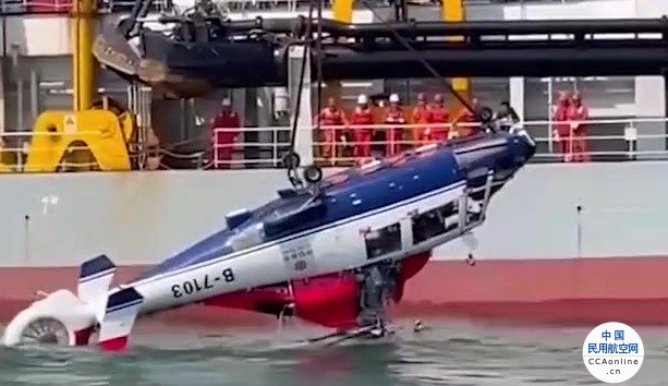 江苏连云港海域一直升机坠海 3人获救1人遇难