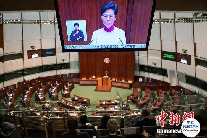 林鄭月娥：望加強港珠機場合作 打造高端航空產業群