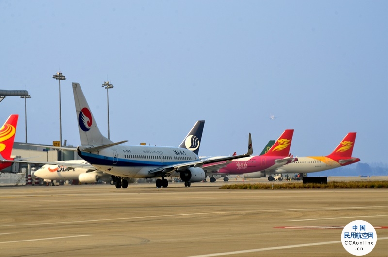石家庄机场能见度低于200米，部分航班受到影响