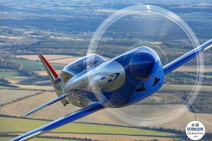 Rolls-Royce测试电动飞机 时速达623公里
