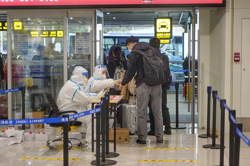 珠海机场：即时起所有出港旅客需持有24小时内核酸检测阴性证明