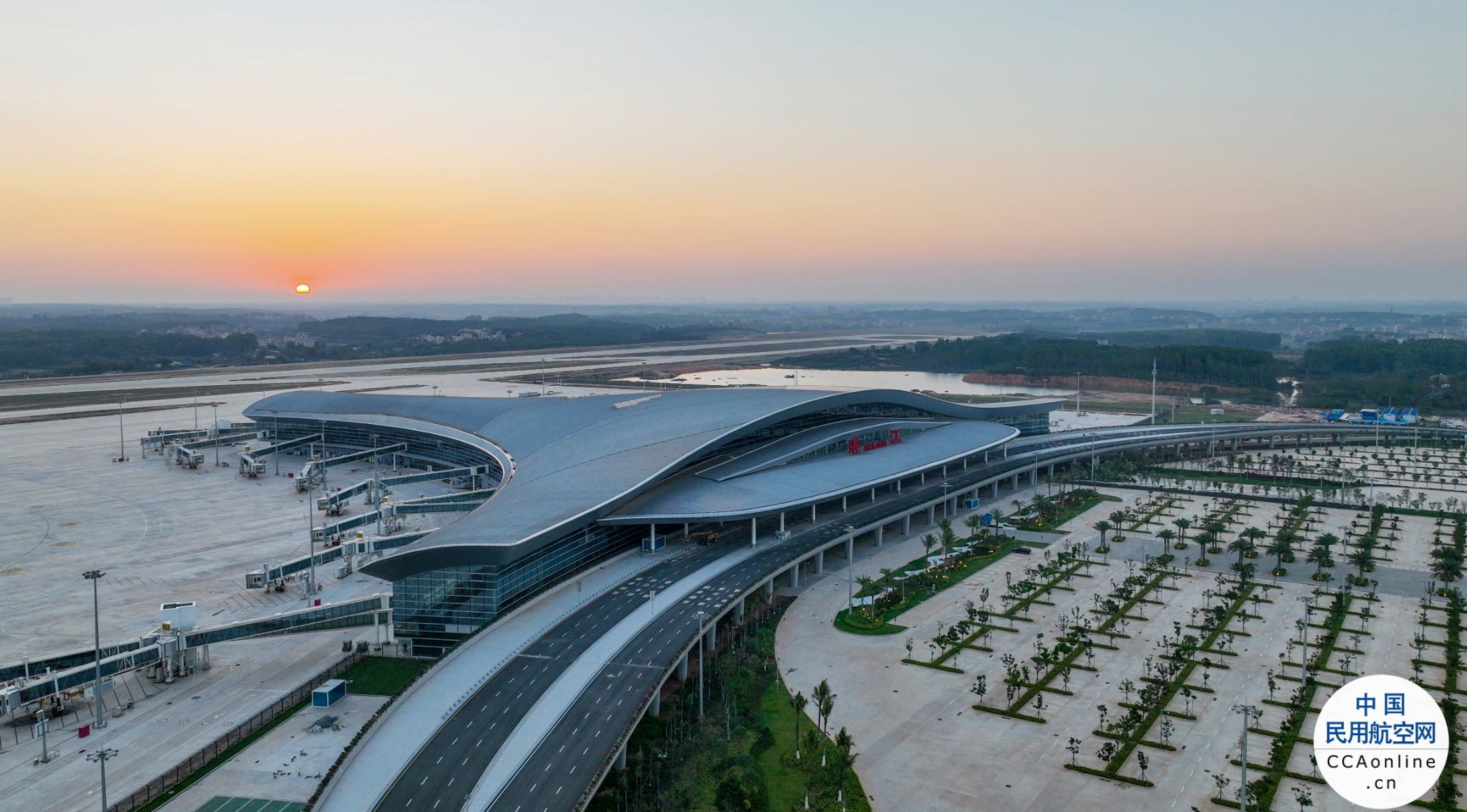 湛江吴川机场单月客流量再创新高
