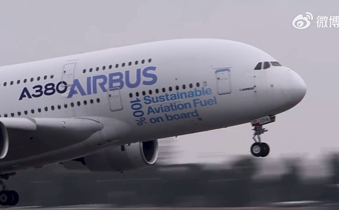 A380首次使用100%可持续航空燃料飞行