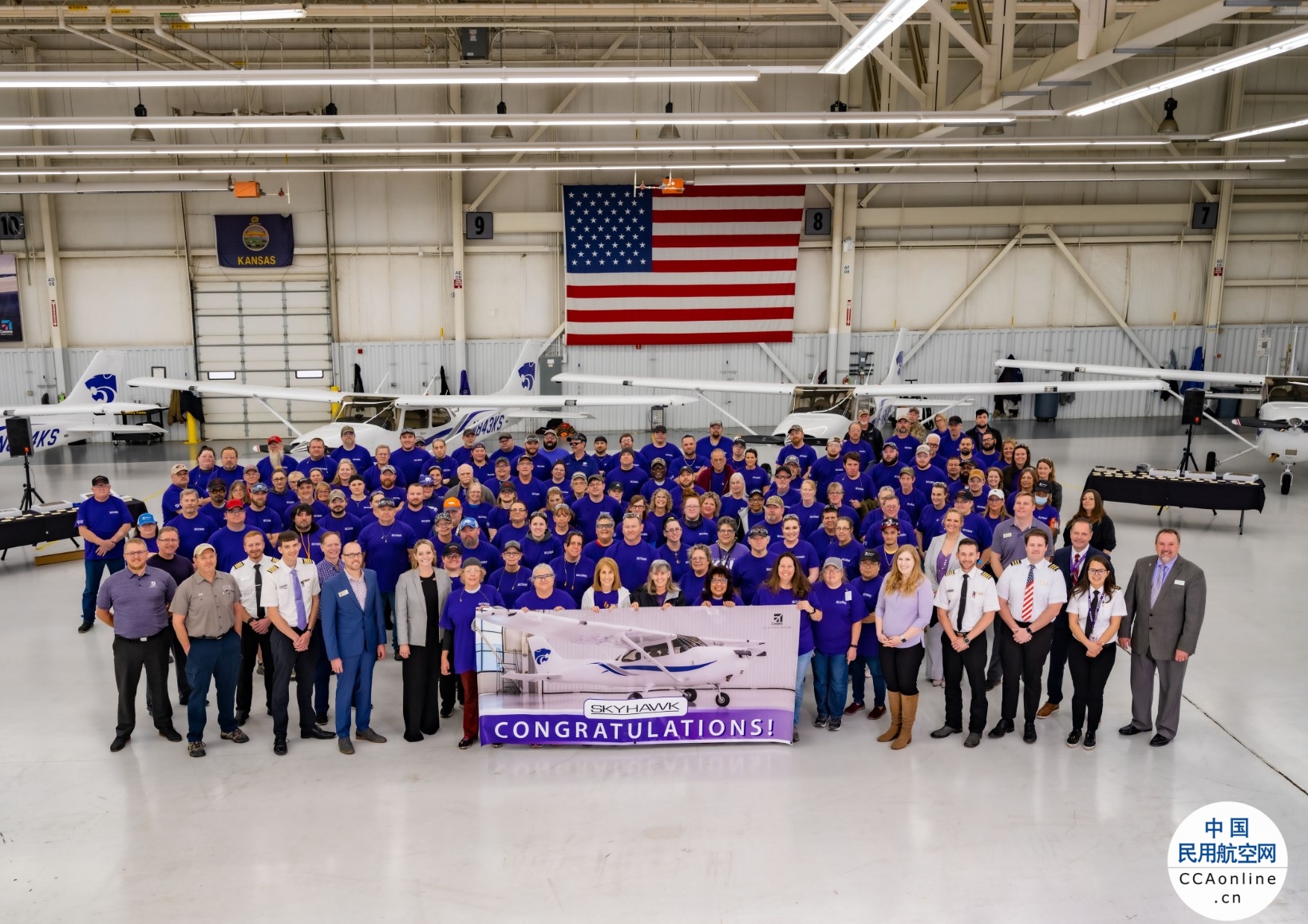德事隆航空成功向堪萨斯州立大学航空学院交付赛斯纳172机队，助力飞行培训发展